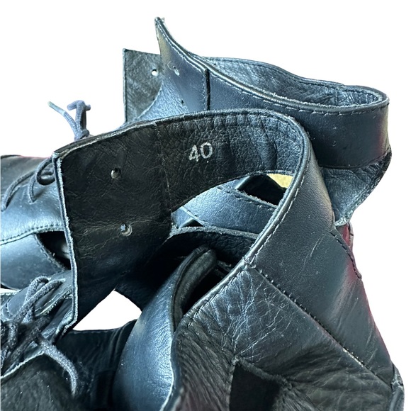 Sarah Pancini Black High Tops (Size 9 US a Euro 40) - Picture 7 of 8